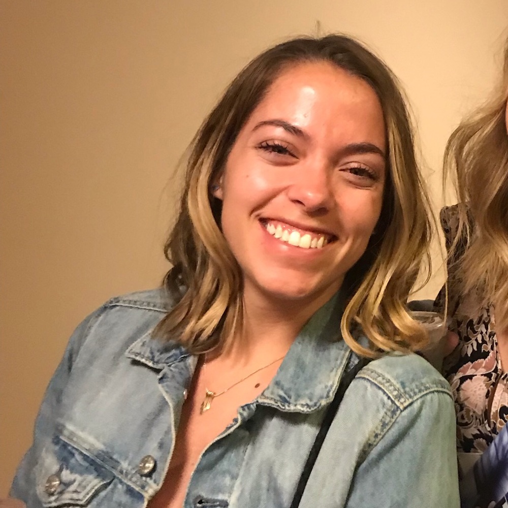 Meet your Posher, Alyssa